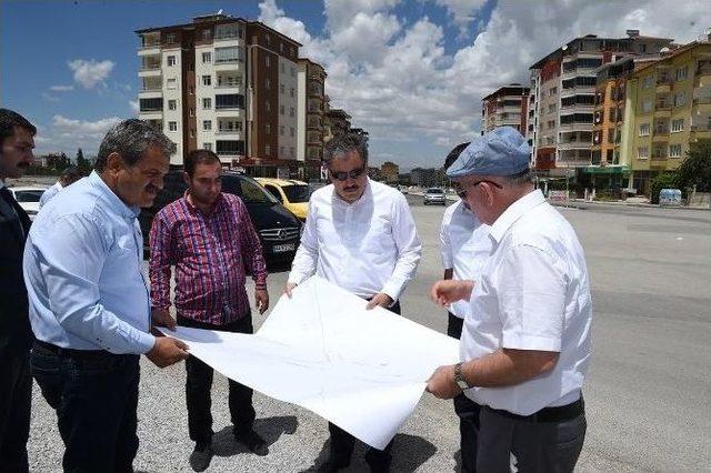 Büyükşehir Fahri Kayahan’da Kanal Projesine Başladı