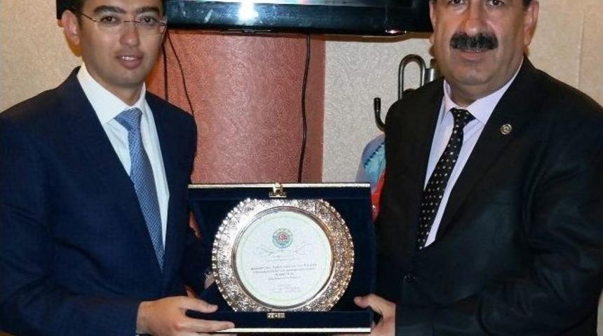 T&uuml;dkiyeb Genel Başkanı &Ccedil;elik&rsquo;ten, Cumhuriyet Başsavcısı Topal Onuruna Veda Yemeği