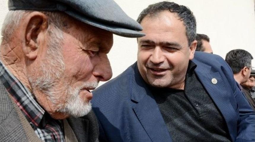 Başkan Ko&ccedil;ak, Tarım Arazilerinde İncelemede Bulundu