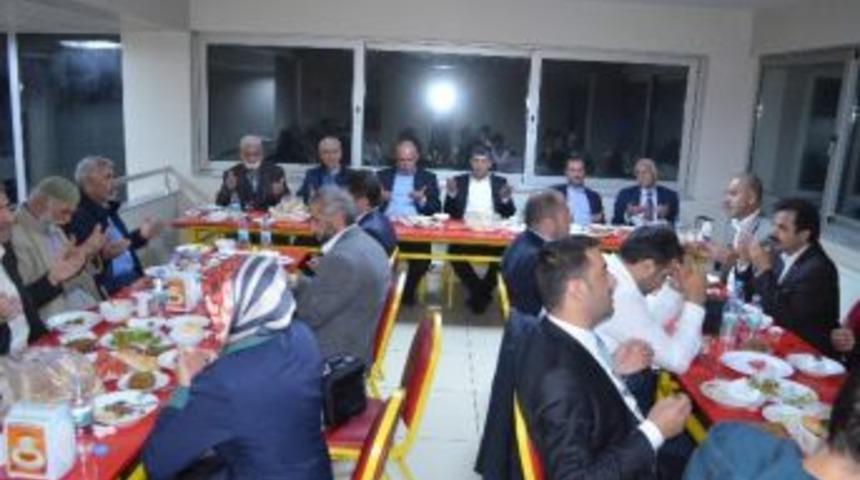 Milletvekili Ilıcalı, Tortum&rsquo;da İftara Katıldı