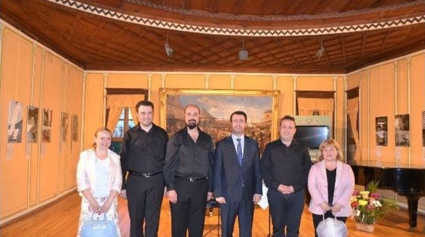 &Ouml;ğretim &Uuml;yelerinden Uluslararası Oda M&uuml;ziği Festivali&rsquo;nde Konser