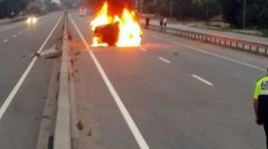 Takla Atan Otomobil Alev Alev Yandı: 1 Yaralı