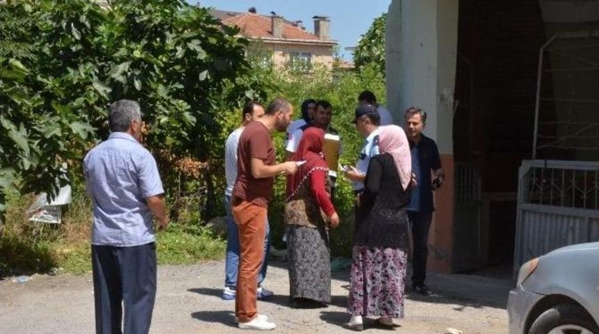 Merdivene Asılı Halde Bulundu