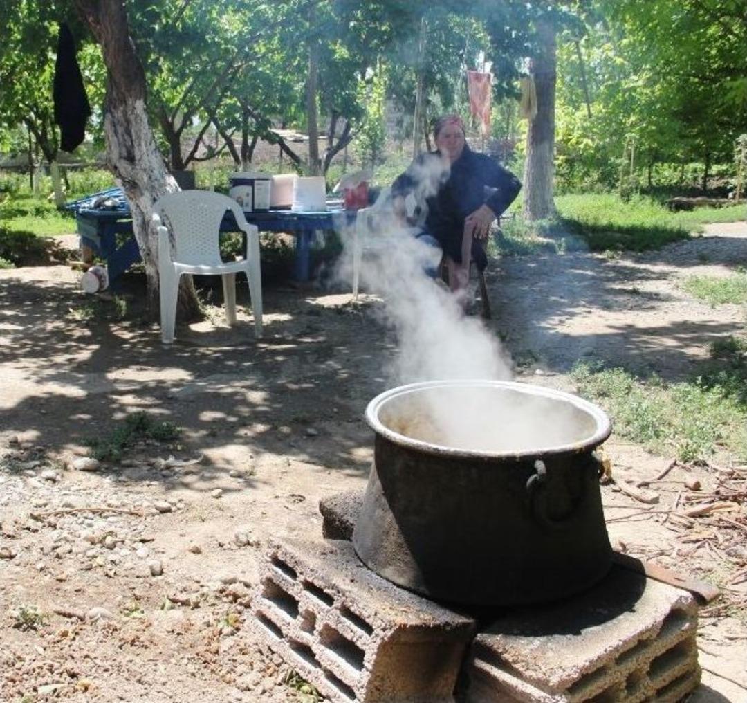 Dut Pekmezi Oru&ccedil;luların Vazge&ccedil;ilmezi Oldu