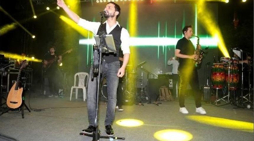 Kubbeli Han&rsquo;da Mehmet Erdem Coşkusu