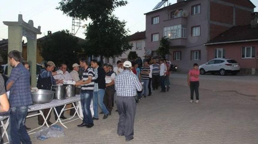 Pazaryeri Mahalle İftarları Hız Kesmeden Devam Ediyor