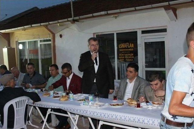 Pazaryeri’nde Bin 500 Kişi Aynı Anda İftar Açtı