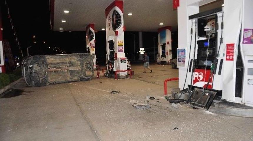 Akaryakıt İstasyonunda Faciadan D&ouml;n&uuml;ld&uuml;