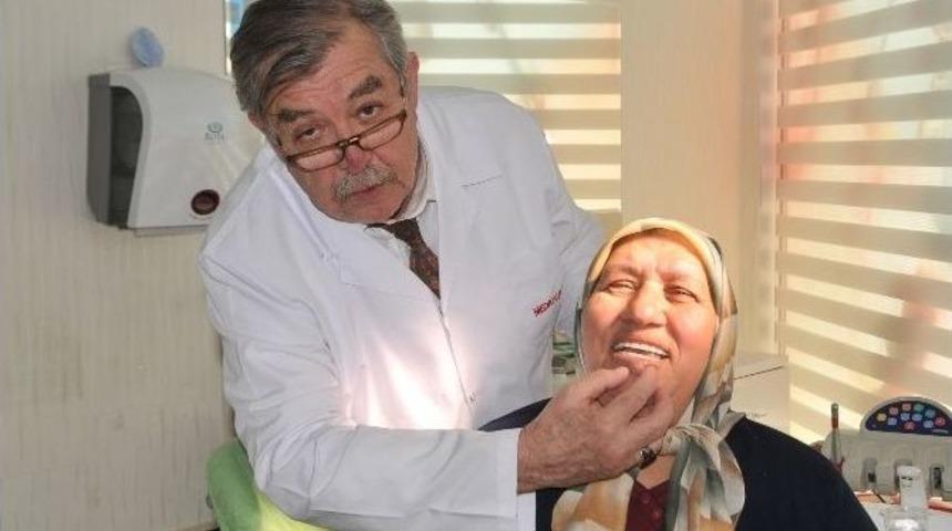 2,5 Cm ‘ilerideki’ Dişler Ameliyatsız Düzeltildi