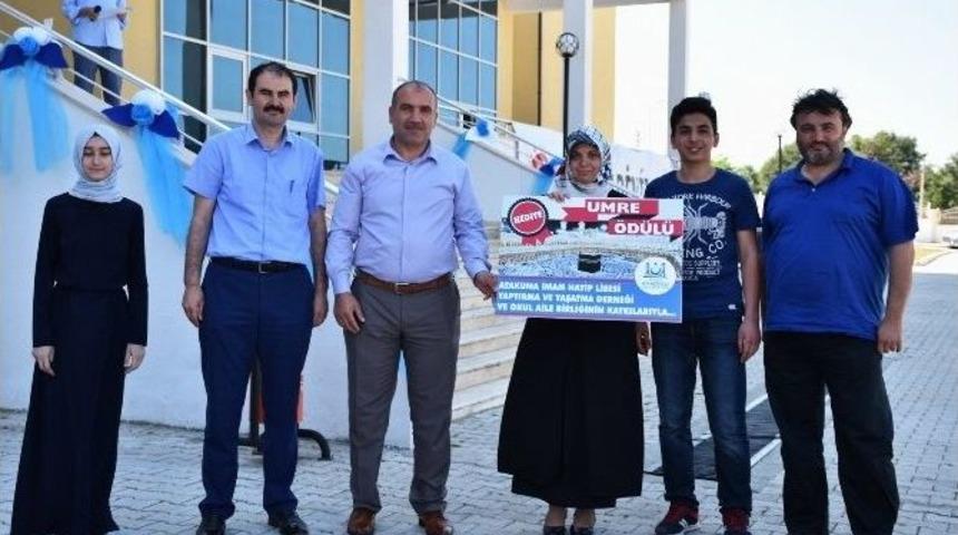 &Ouml;ğrencilere Karne Ediyesi &ldquo;umre Turu&rdquo;