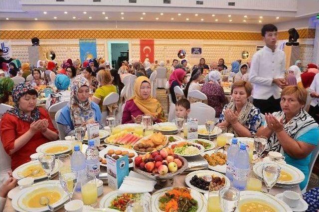 Bağcılar’dan Kazakistan’a Gönül Sofrası