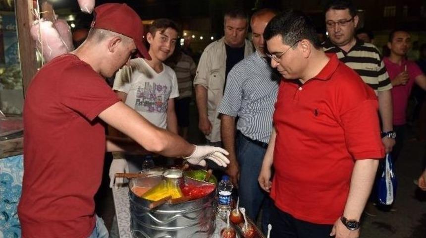 T&uuml;t&uuml;nc&uuml; Lunaparkta