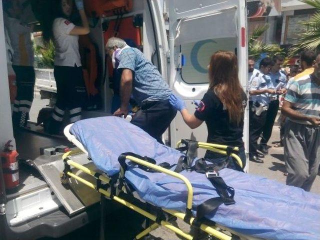 Kamyonet İle Minib&uuml;s &Ccedil;arpıştı: 3 Yaralı 1