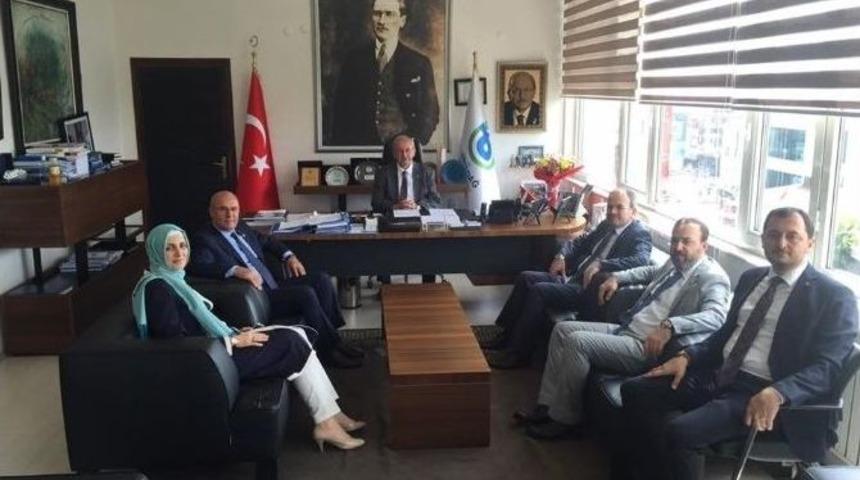 Ak Parti Tekirdağ İl Teşkilatından Chp&rsquo;li B&uuml;y&uuml;kşehire Ziyaret