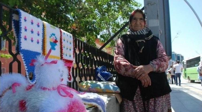 70 Yaşındaki Kadının Hayat M&uuml;cadelesi