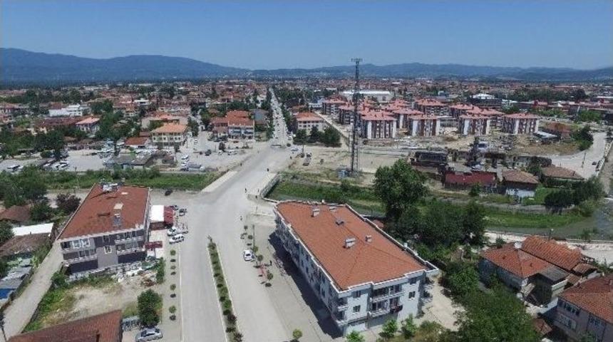 D&uuml;zce&rsquo;de Her Yol Terminale &Ccedil;ıkıyor