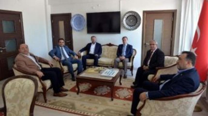 Başkan Ali &Ccedil;etinbaş Ve Milletvekillerinden Vali Nayir&rsquo;e Hayırlı Olsun Ziyareti