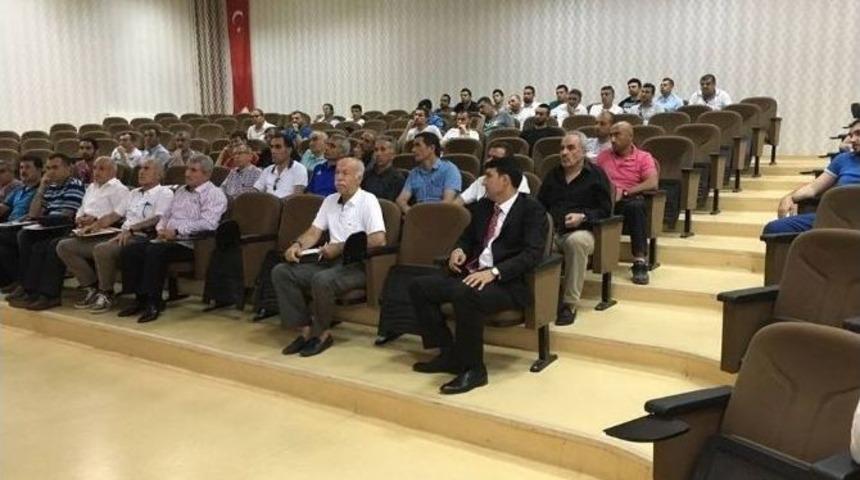 Antren&ouml;r Gelişim Semineri Yapıldı