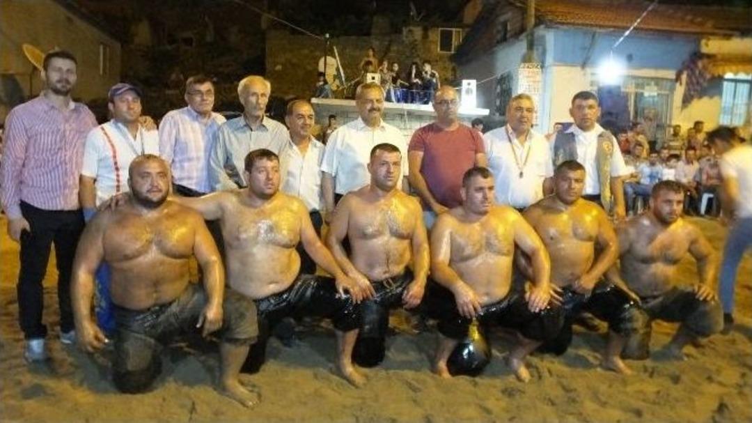 Gece G&uuml;reşler İlgi G&ouml;rd&uuml;