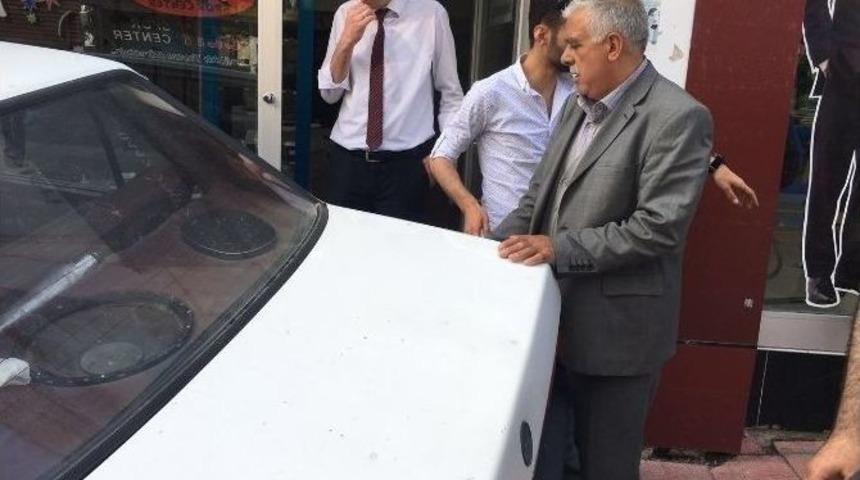 Fren Yerine Gaza Basınca Mağazaya Daldı