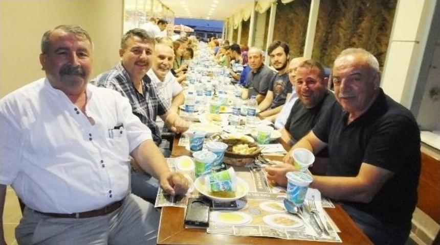 K&ouml;rfezdeki &Ccedil;orumlular İftarda Buluştu