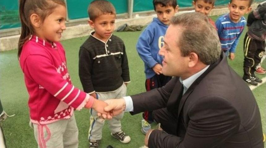 Ağrılı Başarılı Tenis&ccedil;ilere Malzeme Desteği Yapıldı