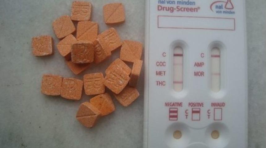 Narkotim Ekipleri Sokak Operasyonlarını S&uuml;rd&uuml;r&uuml;yor