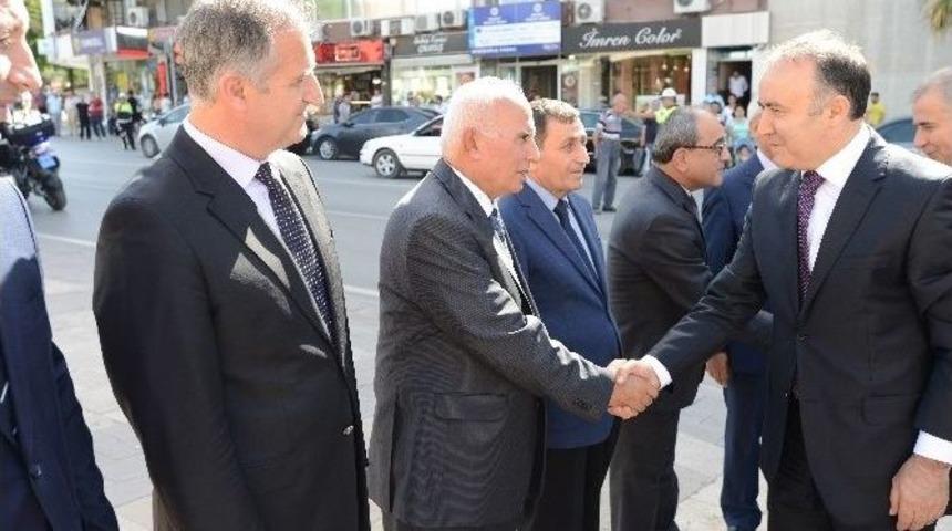Denizli Valiliğine Atanan Ahmet Altıparmak G&ouml;revine Başladı