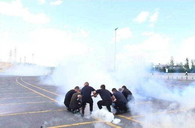 Tika Polis Eğitim Projelerine Devam Ediyor