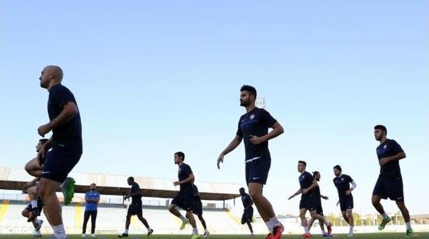 Osmanlıspor Topbaşı Yaptı