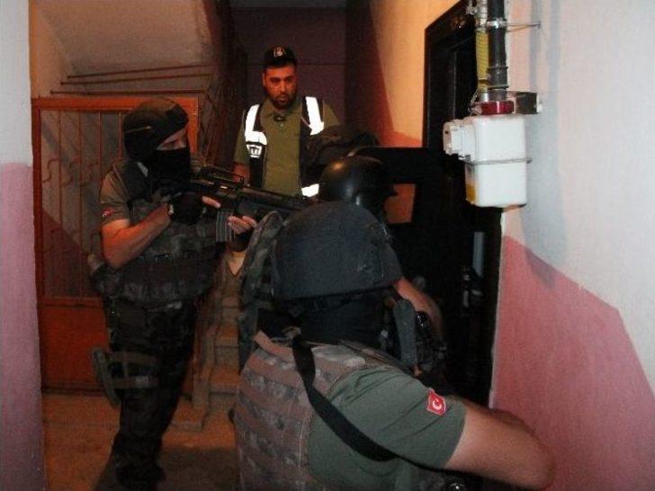 Uyuşturucu Tacirlerine Şafak Baskını G2
