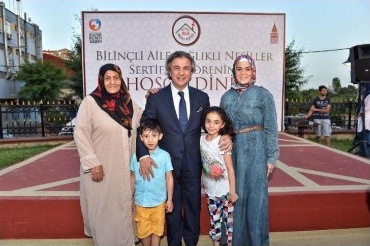 Beyoğlu’nda Bilinçli Aileler Sertifikalarını Aldı G4