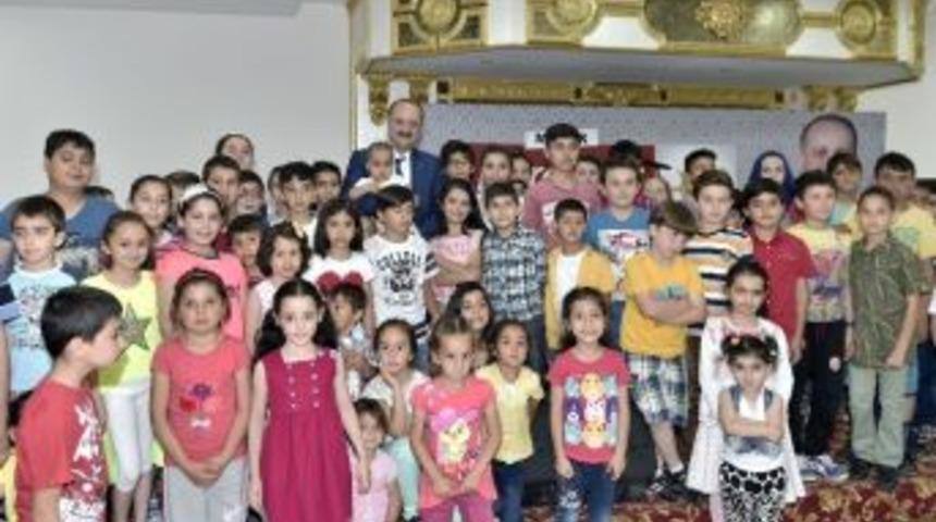 Mamaklı Öksüz Ve Yetimler Bayram Sevincini Erken Yaşadı