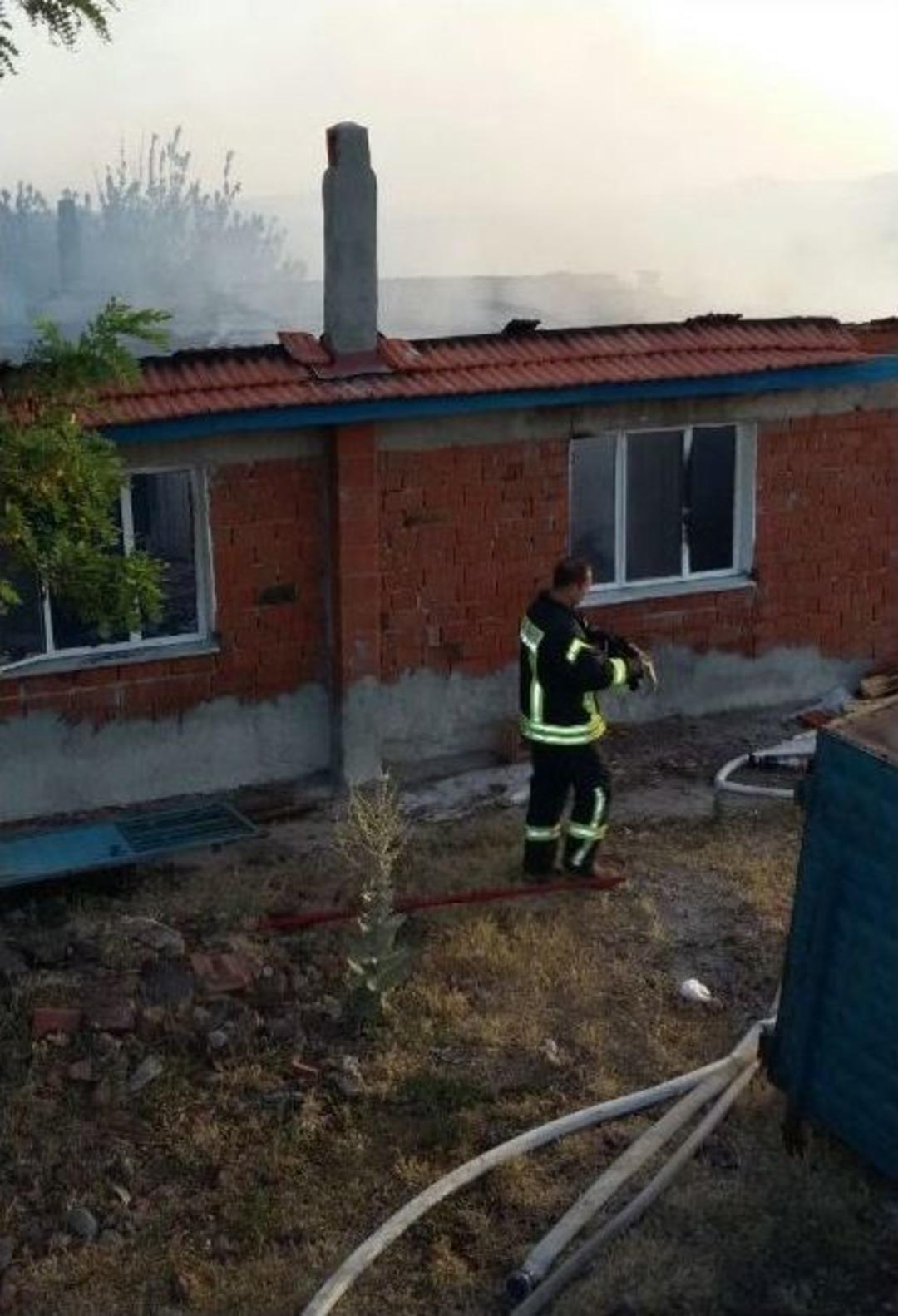 Kula&rsquo;da Ev Yangını