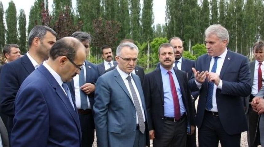 Maliye Bakanı Ağbal: &ldquo;belediyemizin &Ccedil;alışmalarıyla İftihar Ediyoruz&rdquo;