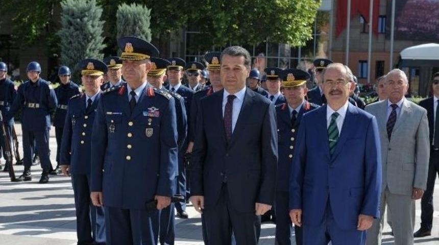 Ulu &Ouml;nder Mustafa Kemal Atat&uuml;rk&rsquo;&uuml;n Eskişehir&rsquo;e İlk Gelişinin 96. Yıl D&ouml;n&uuml;m&uuml;