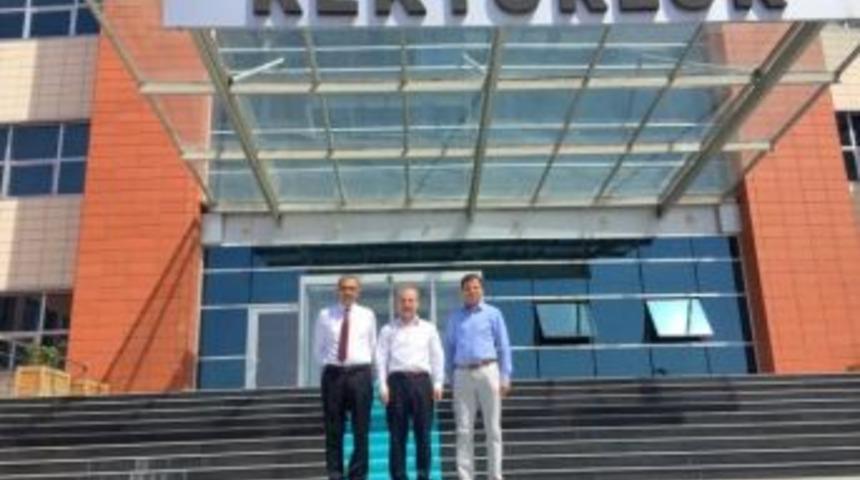 Başsavcı İnal’dan Rektör Güvenç’e Veda Ziyareti