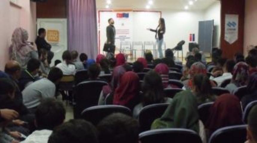 &lsquo;bayder&rsquo; 20 Okulda Perde Dedi!