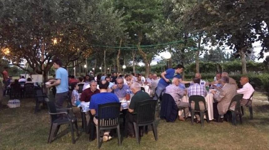 Saadet Partililer İftarda Buluştu