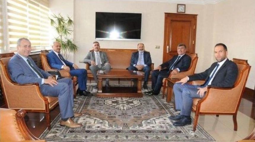 Ak Parti’den Vali Peynircioğlu’na Ziyaret