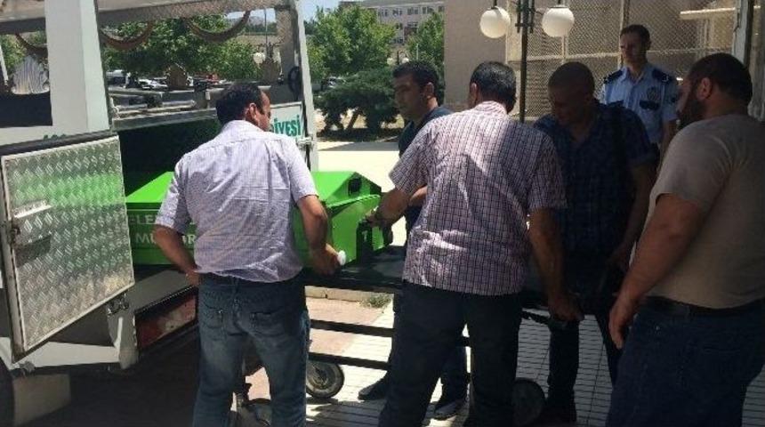 Cezaevinde Tutuklu Bulunan İnfaz Memuru İntihar Etti