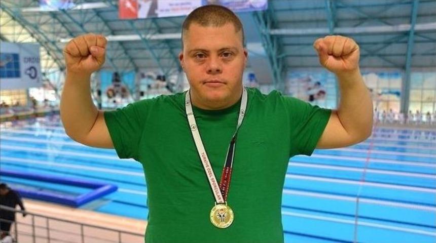 Fo&ccedil;a&rsquo;da Kabotaj Bayramı&rsquo;na &Ouml;zel Y&uuml;zme Şampiyonası