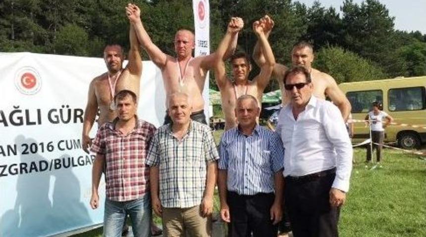 Bulgaristan&rsquo;daki Yağlı G&uuml;reşlere Mudanya Damgası