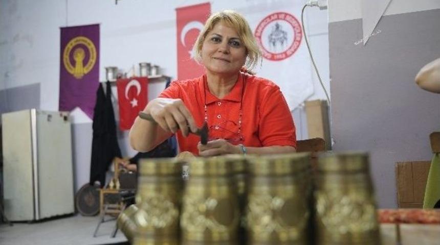 Hem Kariyer Hem De &Ccedil;ocuk Yapıyorlar