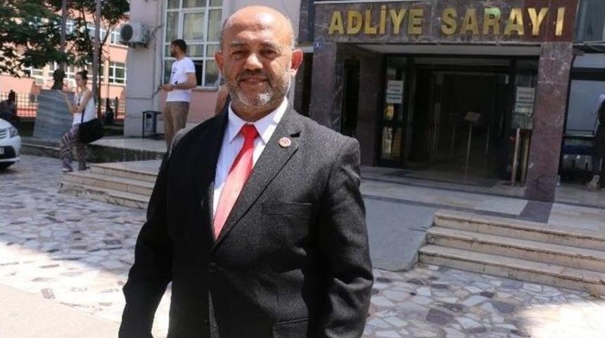 "gece Sokağa &Ccedil;ıkan Kız &Ccedil;ocuklarına Dayak Atarım" Diyen Muhtar Beraat Etti