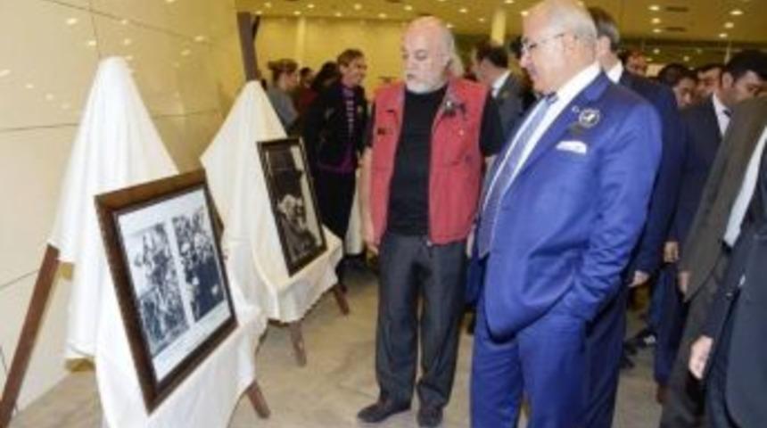 Gazeteci Okdemir&rsquo;den &rsquo;atat&uuml;rk Ve Deniz Fotoğrafları&rsquo; Sergisi