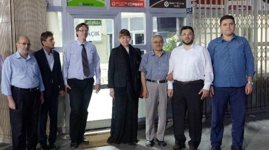 Konya Ab Bilgi Merkezi, Suriyeli M&uuml;ltecileri İftarda Buluşturdu