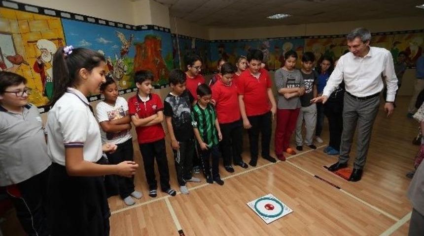 Bilgi Evi Ve Kurs Merkezinde Hemsball Heyecanı