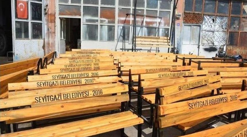 Seyitgazi Belediye Atölyeleri Arı Gibi Çalışıyor