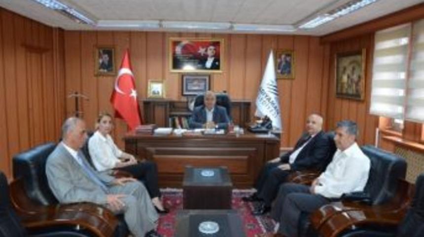 Üniversite Destekleme Vakfı Yönetiminden, Başkan Kutlu’ya Ziyaret